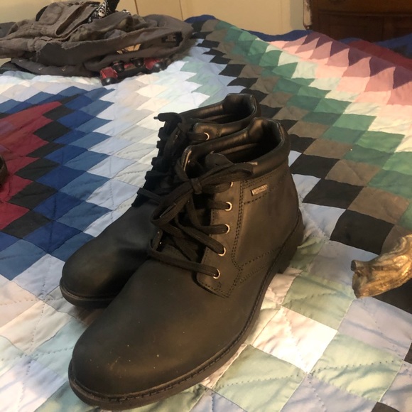 black rockport boots